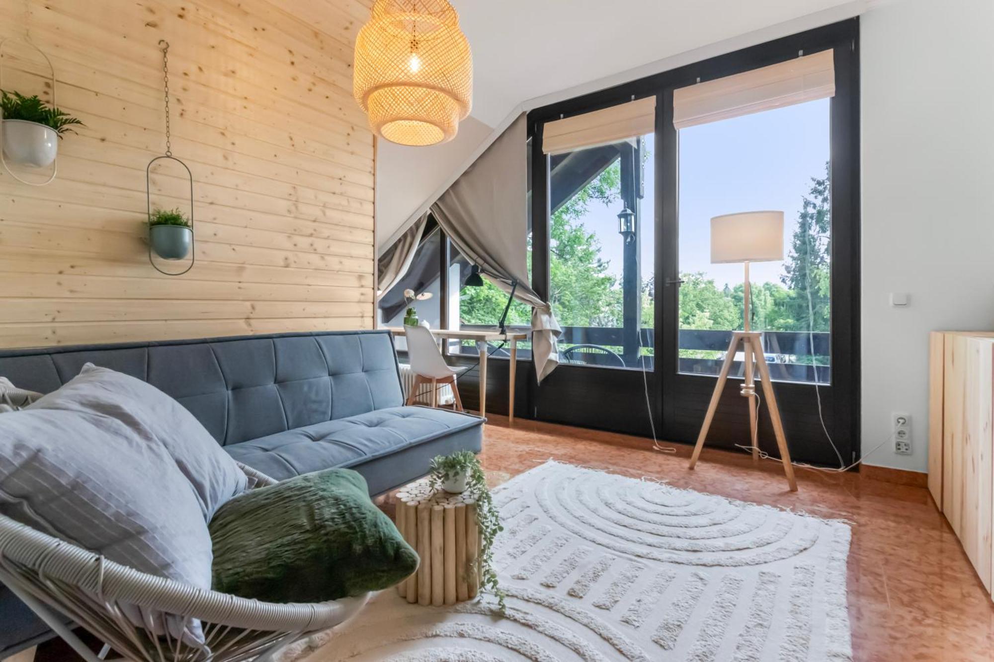 Apartment Flatista Homes - Penthouse With Rooftop Gym *